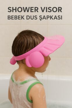 Genel Markalar Pembe Bebek Duş Şapkası – Düğmeli & Kulaklıklı, Su & Köpük Geçirmez Bone