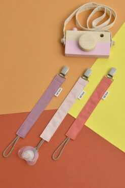 e&f Store 3'lü Pastel Emzik Askısı Seti  Emzik Zinciri  %100 Pamuk Kumaş