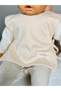 kubbe Krem Pamuklu Mama ve Salya Önlüğü | Modern Tasarım, Yüksek Emicilik ve Kolay Giydirme Sistemi