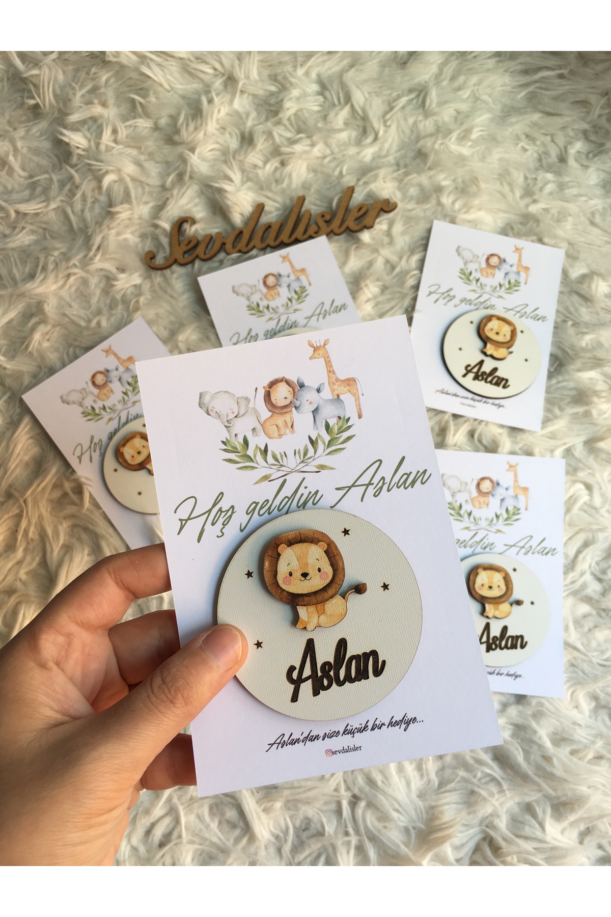 Sevdalı işler Aslan Figürlü Ahşap Bebek Magneti (10 Adet)