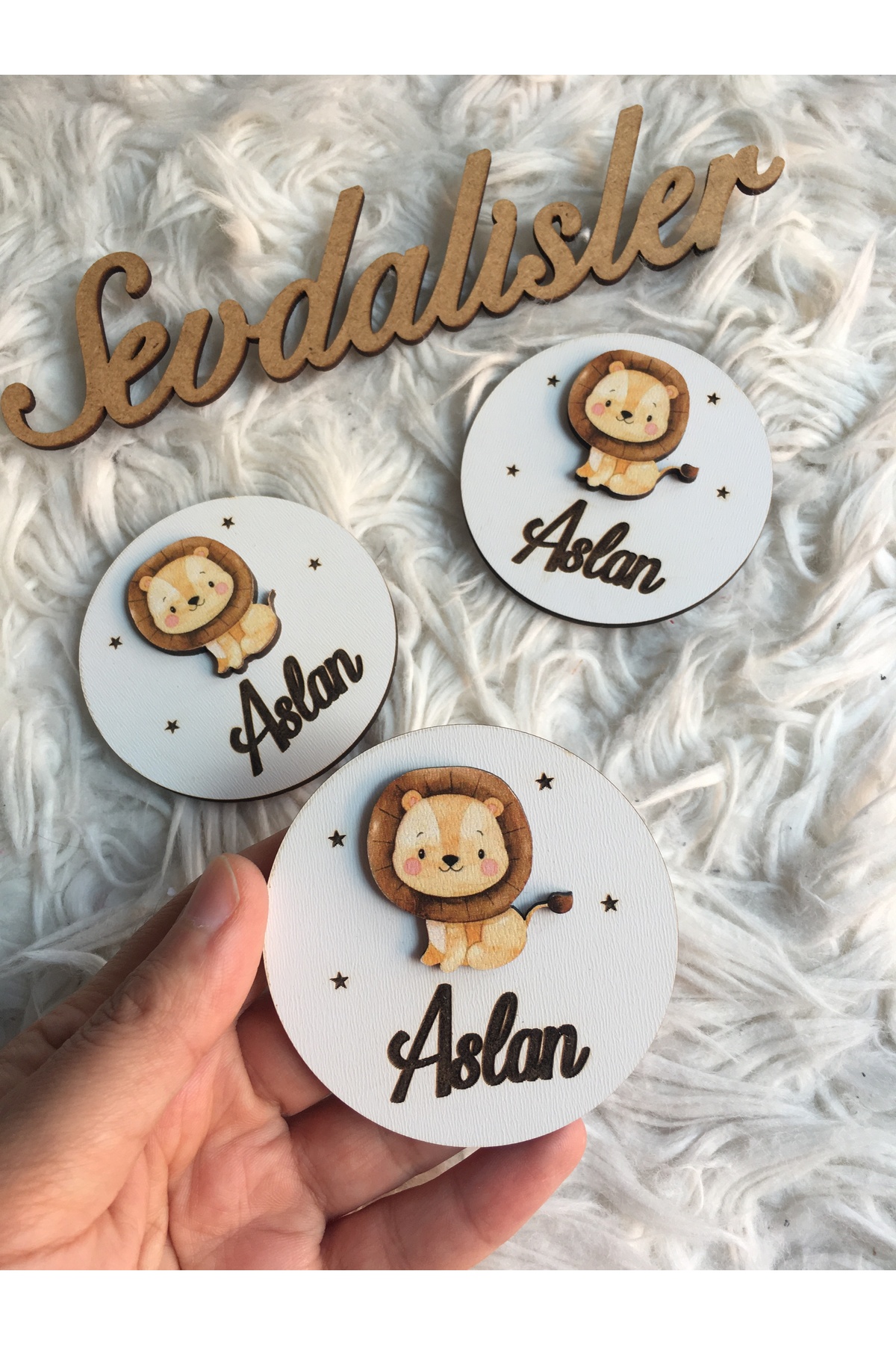 Sevdalı işler Aslan Figürlü Ahşap Bebek Magneti (10 Adet) - Görsel 2