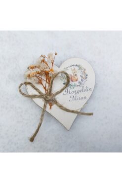 Hayaller Dükkanı 30 Adet Ahşap Kalp UV Baskılı Kuru Çiçek Süslü Bebek şekeri Bebek Magnetleri-