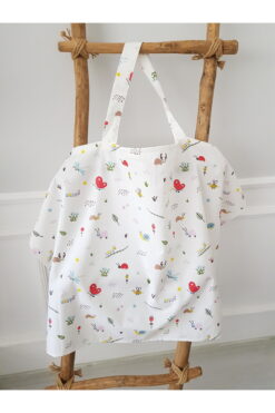 artıbebe Çiçekli Balenli Emzirme Önlüğü – Nefes Alabilen, Desenli Bebek Emzirme Örtüsü