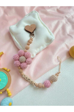 My Kids Room Papatya Temalı Özel Doğal Ahşap Emzik Zinciri-Isimli Emzik Askısı Ahşap Emzik Zinciri Emzik Tutucu