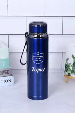 İŞTE BU 1 Litre Paslanmaz Çelik Takım Amblemi Baskılı Termos | 12 Saat Sıcak Soğuk Tutma | Dayanıklı Yapı