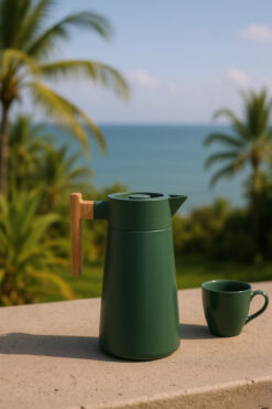 Bambum North Bambu Saplı Çelik Termos Yeşil 2 Litre