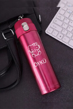 İŞTE BU Kilitli Paslanmaz Çelik Vakumlu HELLO KITTY Termos 500 ml - Sızdırmaz & Kişiselleştirilebilir