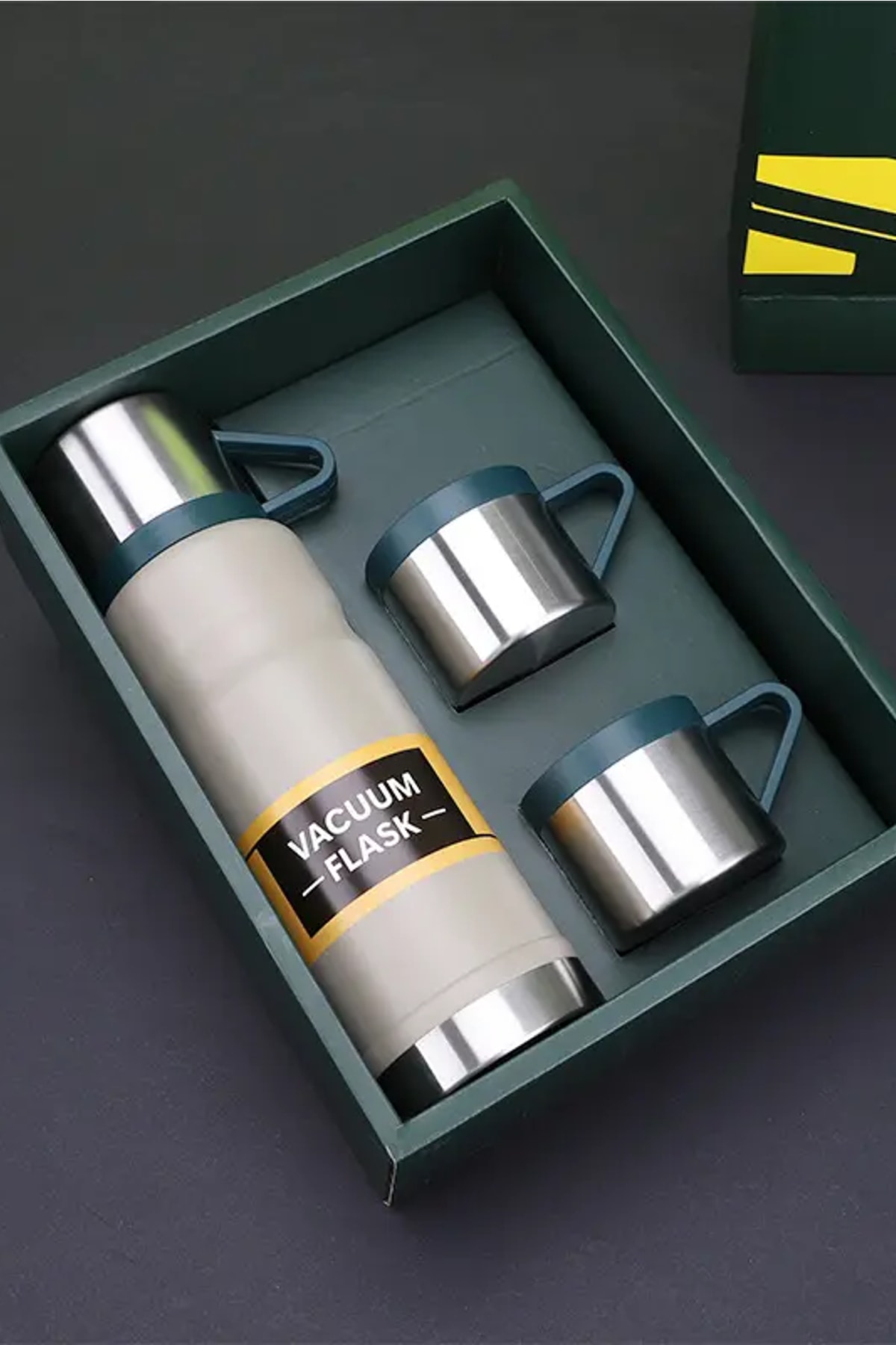 megame Kişiye Özel Isimli 680 ml Paslanmaz Çelik Bardaklı Termos, Çay Kahve Termos,Piknik Kamp Ofis Termos - Görsel 3