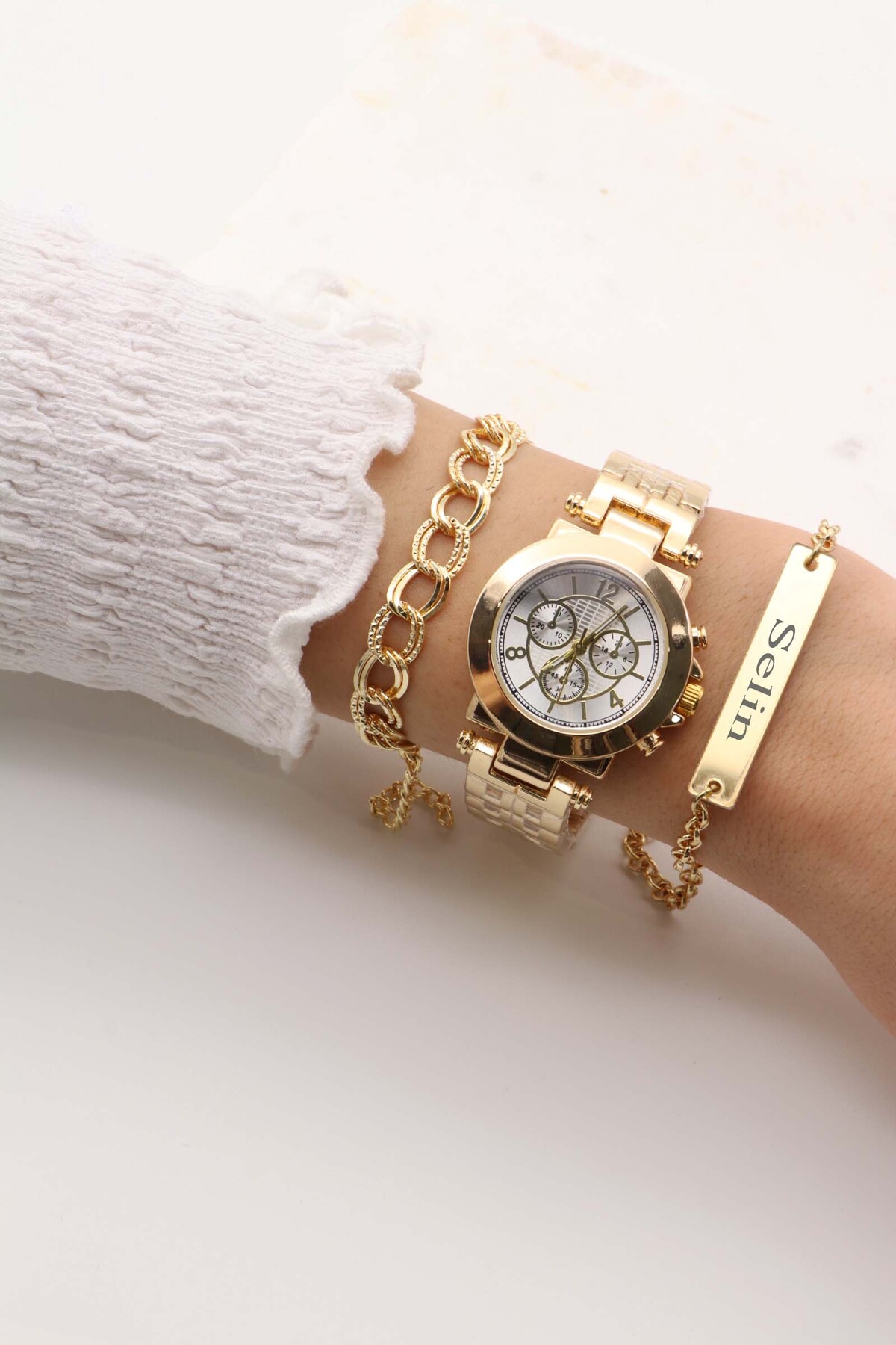 Northwatch Kişiye Özel Gold Kadın Saat, Özel Harf Anahtarlık, Bileklik Ve Küpe Seti - Görsel 2