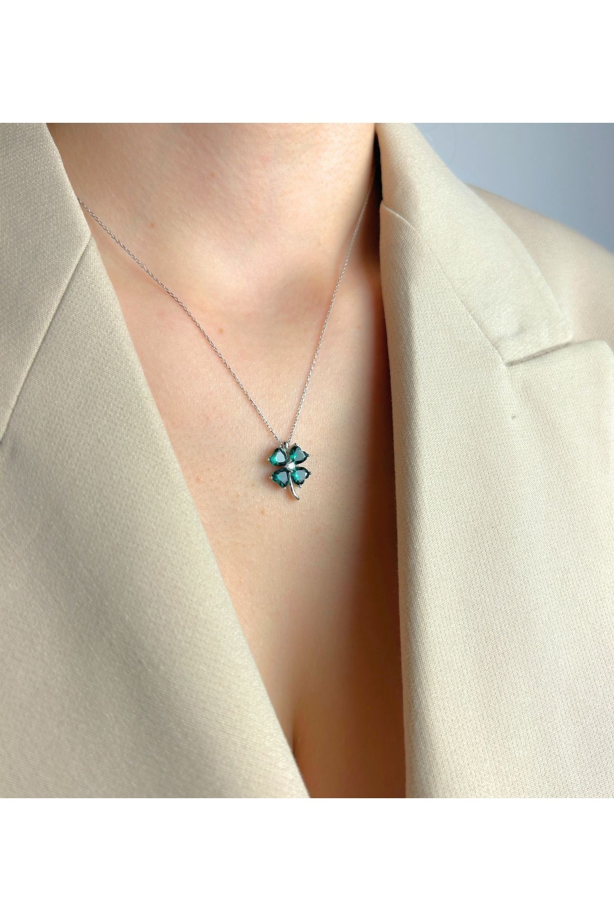 Şimal Silver 925 Ayar Gümüş Işıklı Kutuda Rose Dört Yapraklı Yonca Dilek Kolye - Görsel 3