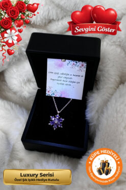 Lucente Jewellery Luxury Serisi Işıklı Hediye Kutulu 925 Ayar Rose Gümüş Kaplama Özel Tasarım Aşk Lotus Çiçeği Kolye