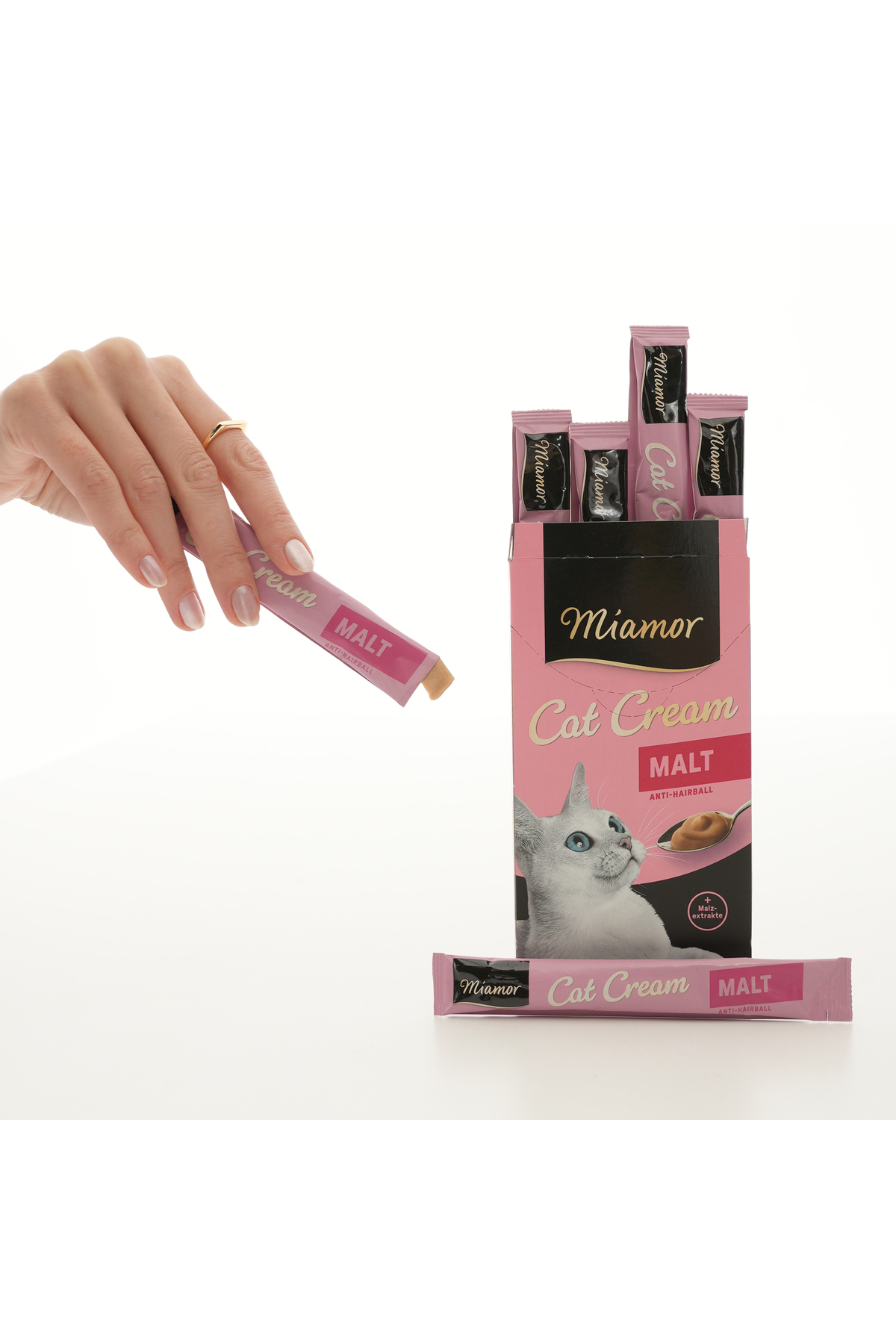 Miamor Cat Cream Malt – Tüy Yumağı Önleyici Kedi Ödülü – 6x15 g - Görsel 3
