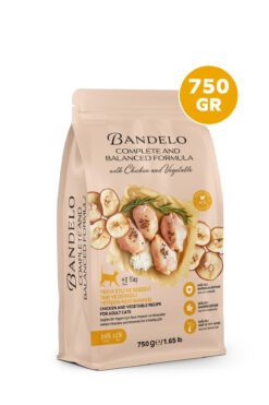 Bandelo Tavuklu Sebzeli Yetişkin Kuru Kedi Maması 750gr - Parlak Tüy ve Koku Önleyici Etkili