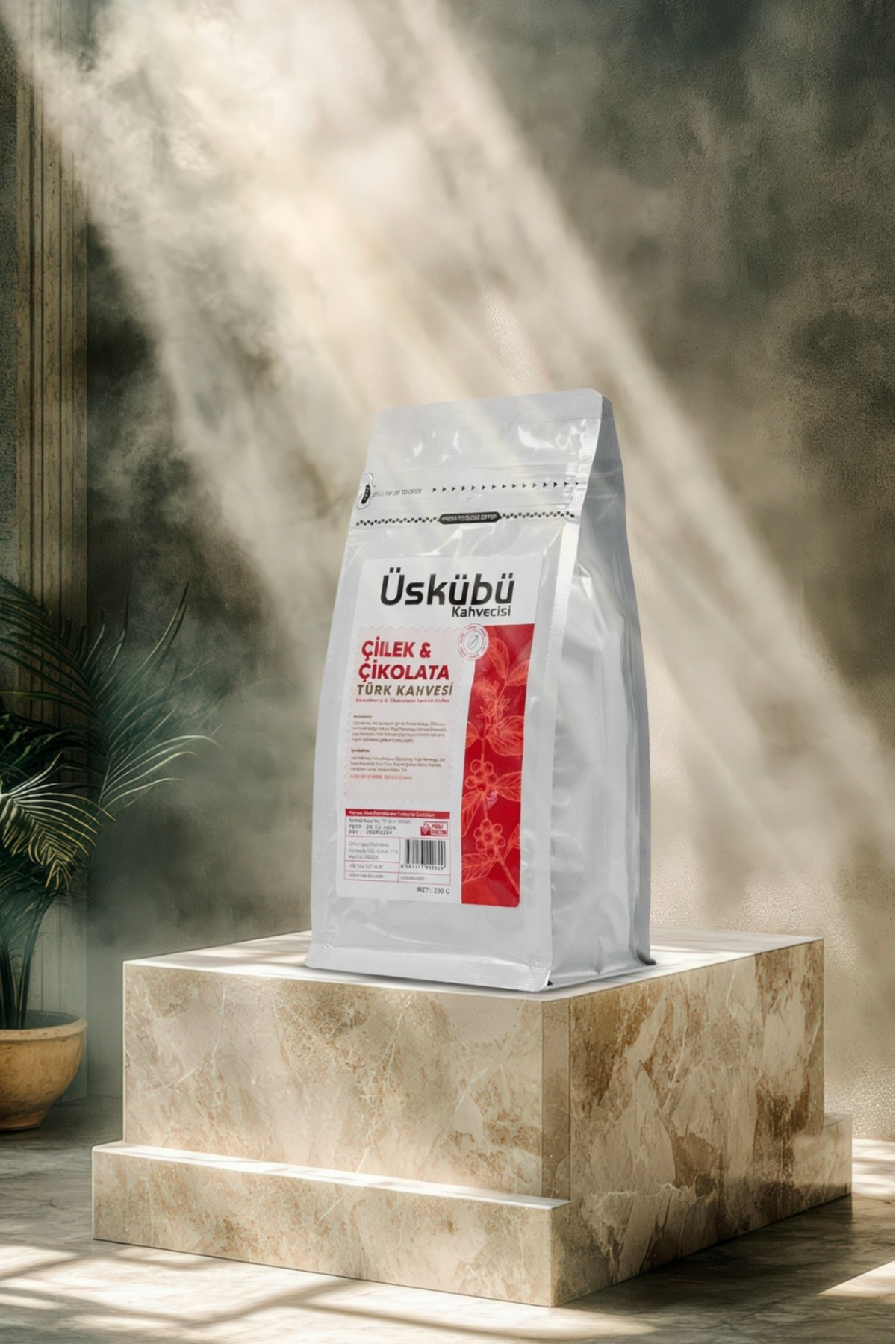 ÜSKÜBÜ KAHVECİSİ Üskübü Çilek & Çikolata Türk Kahvesi 200G