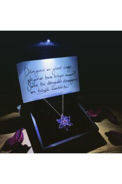 LOTUS JW Işıklı Kolye Kutulu Gümüş Lotus Çiçeği Kolye | 925 Ayar Gümüş Kolye