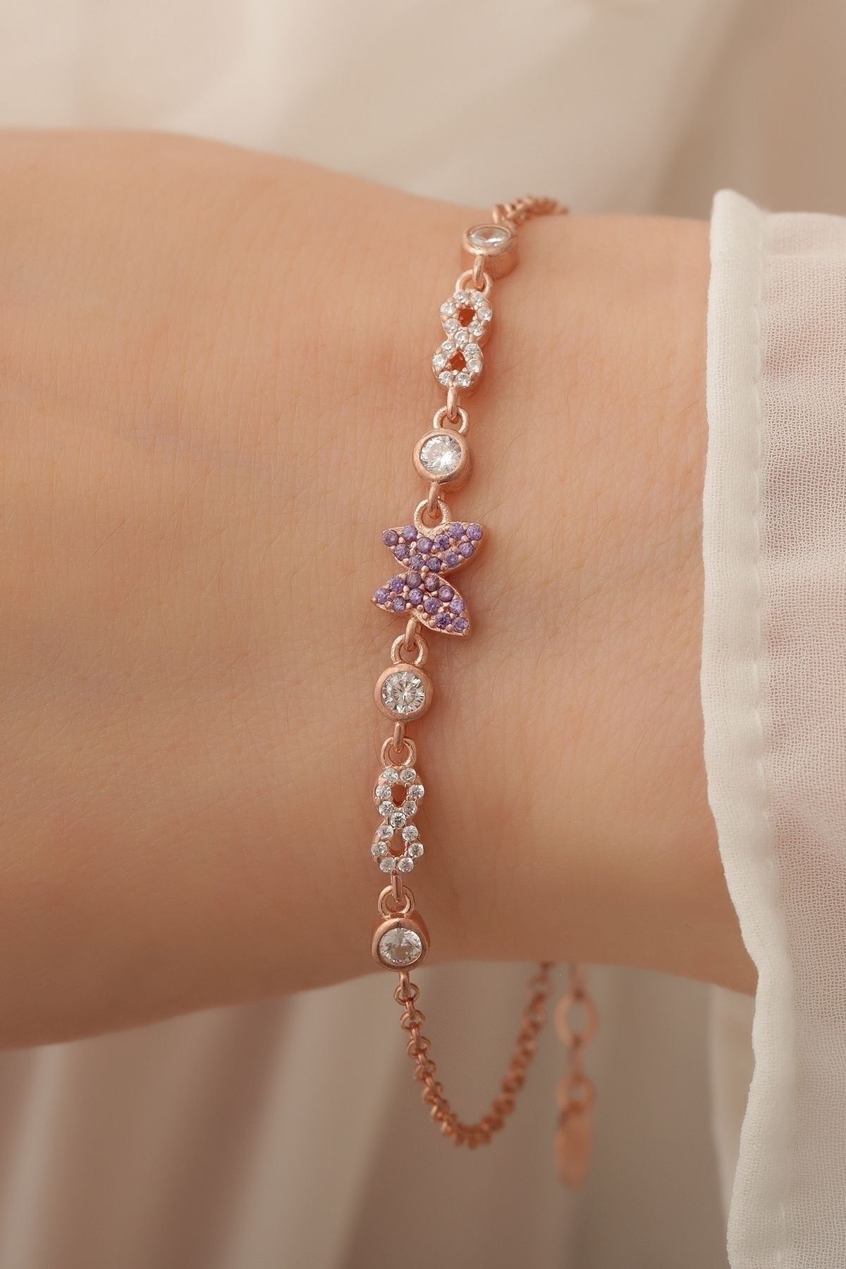 passion silver Kelebek Ve Sonsuzluk Figürlü 14 Ayar Rose Altın Kaplama Kadın Bileklik - Görsel 2