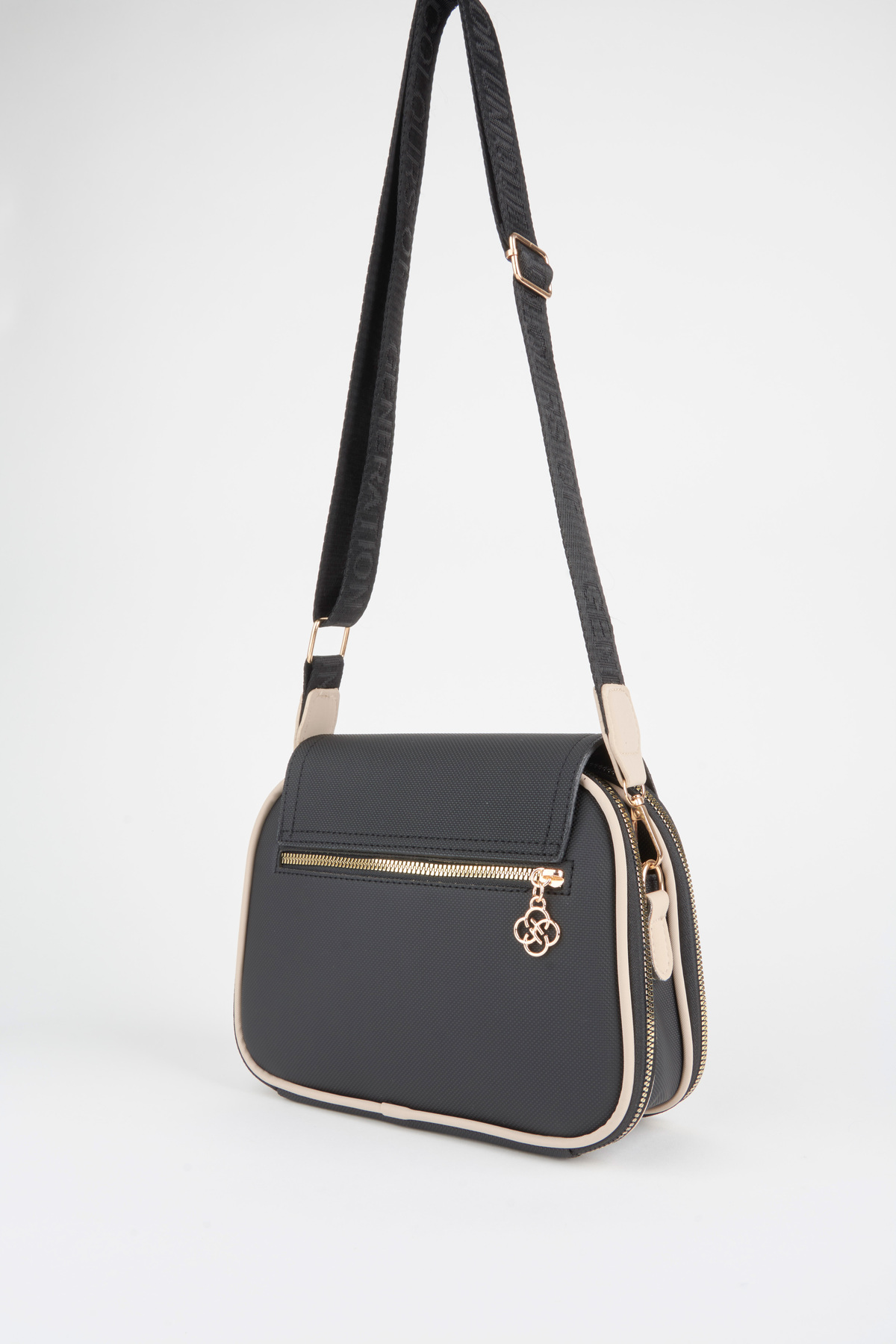 Vivaq Kadın Yonca Siyah Vizon 4 Cepli Kapaklı Fermuar ve Çıt Çıt Kapama Kol Ve Omuz Çantası - Görsel 3