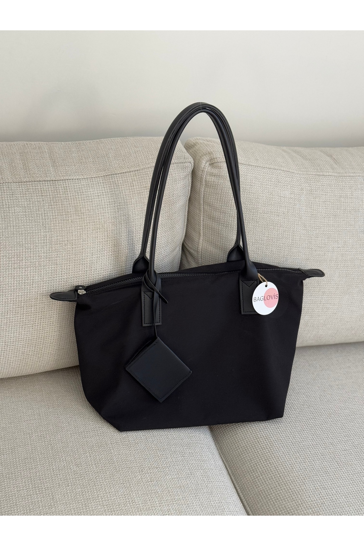 BAGLOVİS KARTLIK SALLANTILI SALAŞ KADIN OMUZ ÇANTASI EN42 BOY28 - Görsel 3