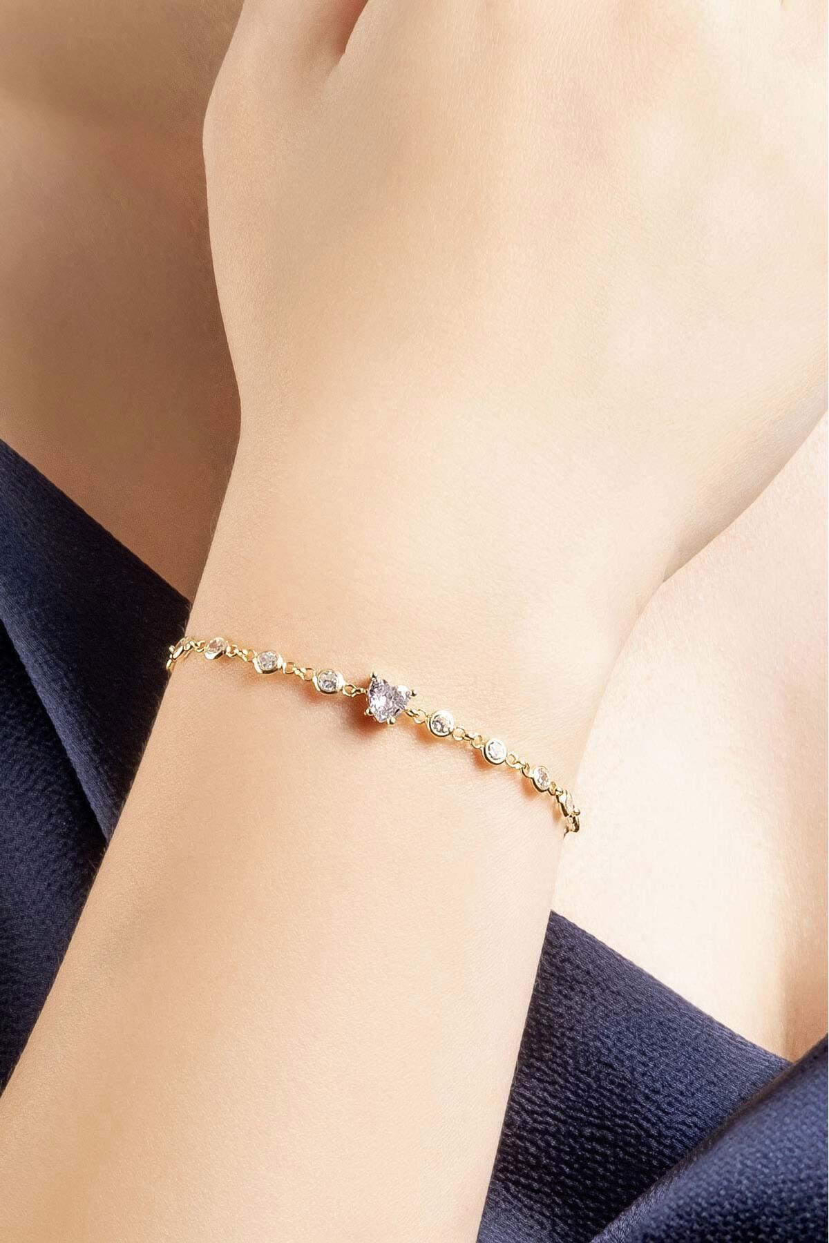 So CHIC... Aşk Yolu 18 Ayar Sarı Altın Kaplama 19 Cm Gümüş Bileklik - Görsel 2