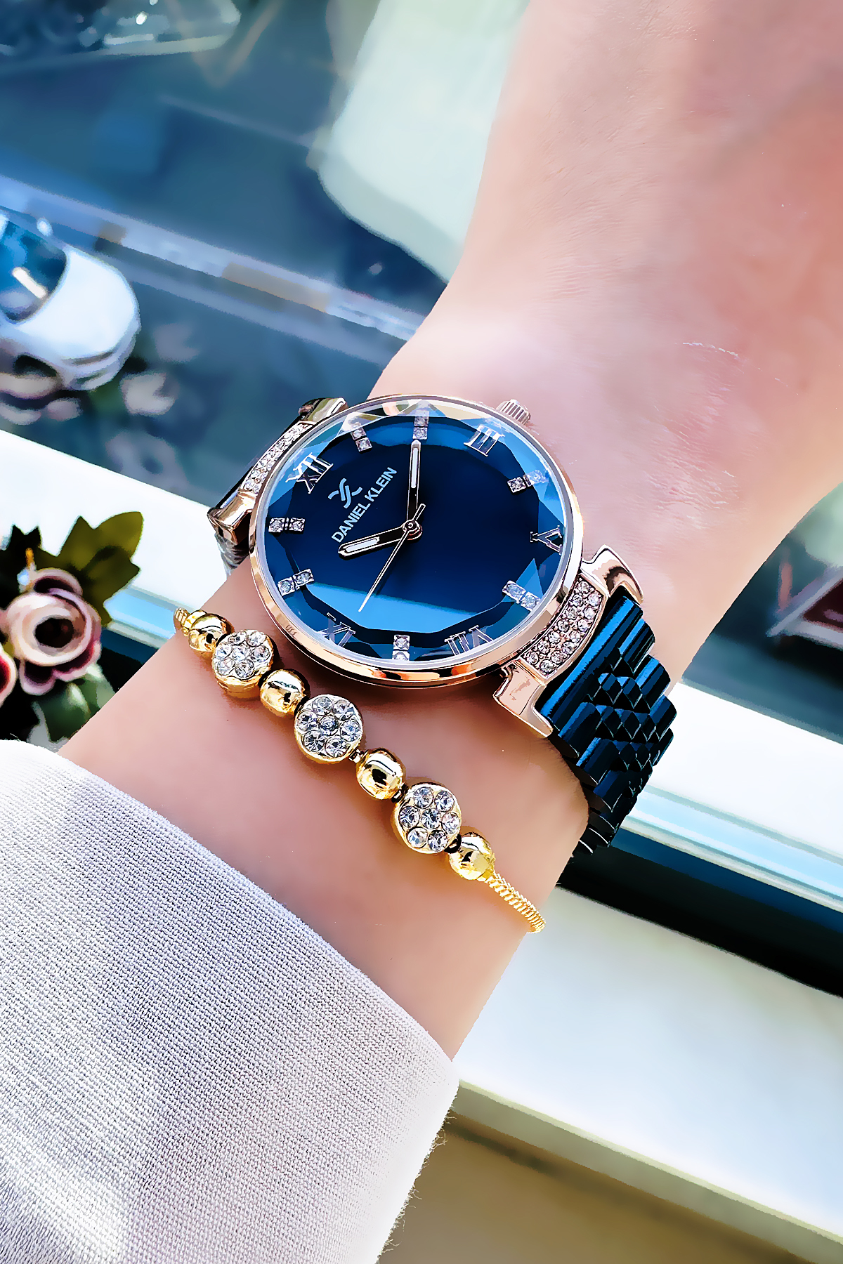 Daniel Klein Orijinal Kadın Kol Saati, Kesme Cam Su Geçirmez Lacivert Çelik Kordon - Bileklik Hediye DKBY2050C1 - Görsel 2