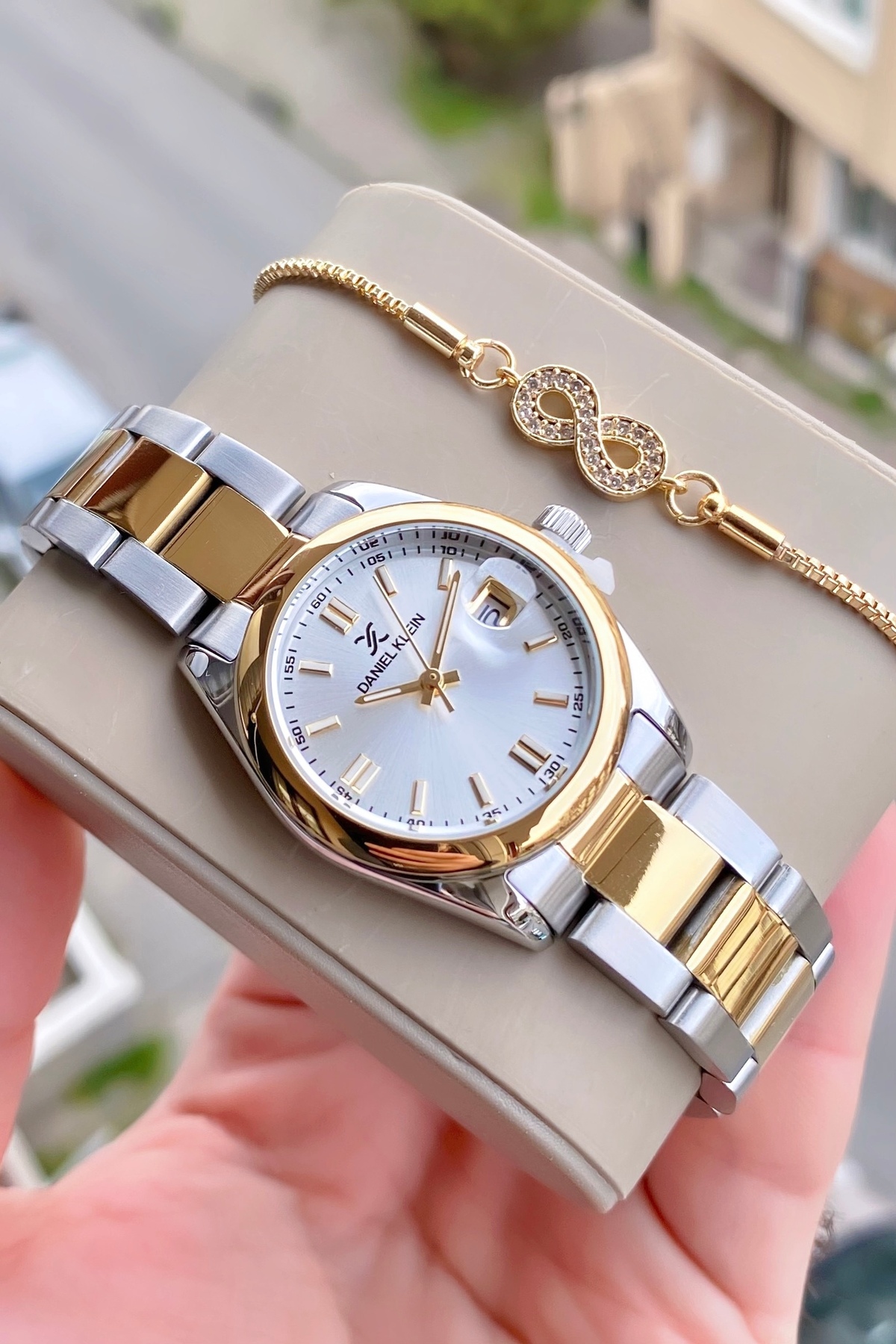 Daniel Klein Kadın kolsaati gold çelik orjinal 3 atm su gecırmez 2 yıl garantili bileklik hediye faturalı - Görsel 2
