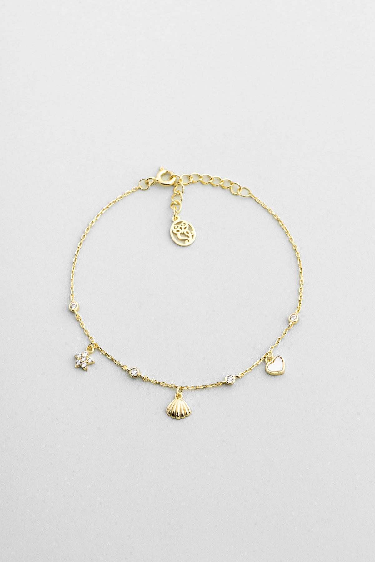 So CHIC... Yaz İkonları 18 Ayar Sarı Altın Kaplama 19 Cm Gümüş Bileklik