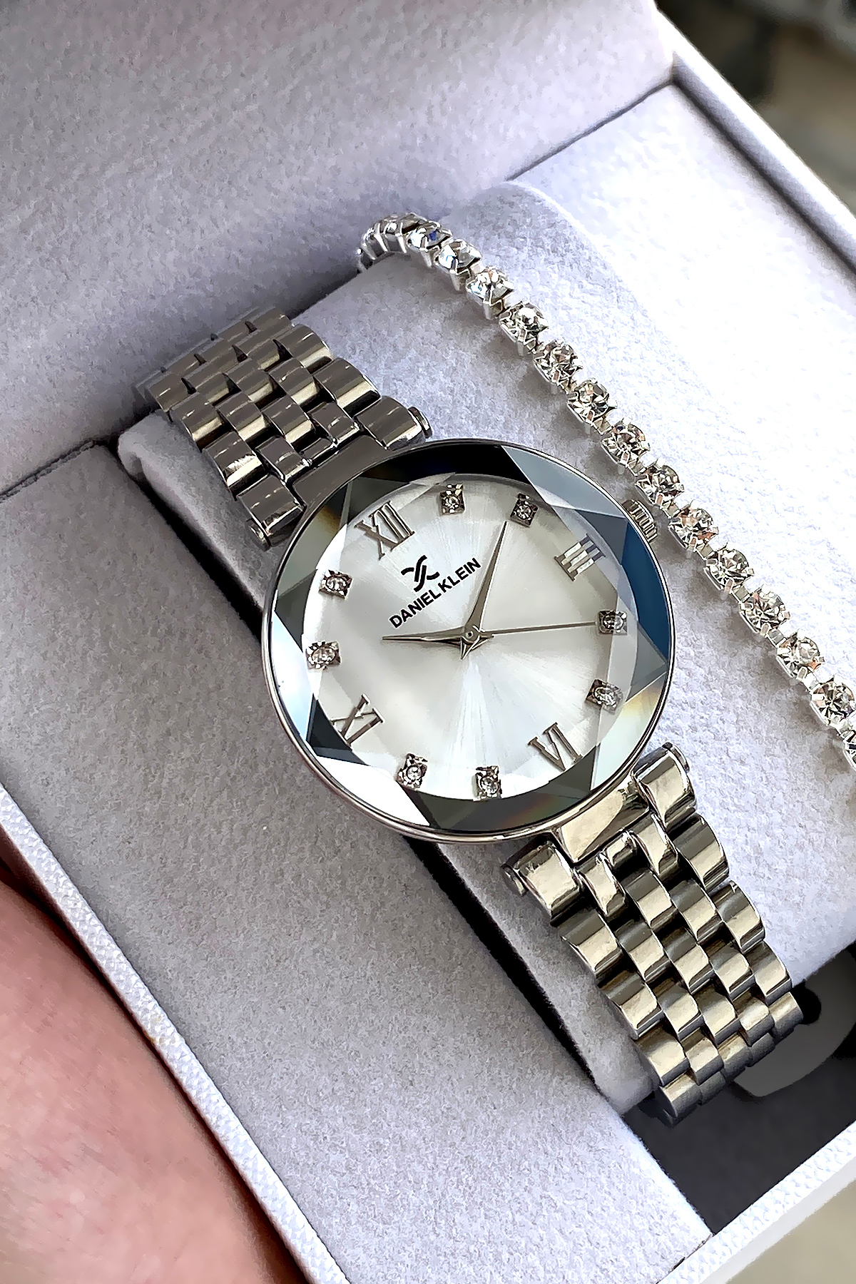 Daniel Klein %100 Orijinal Gümüş Renk Paslanmaz Çelik Kordon Su Geçirmez Kadın Kol Saati Bileklik Hediyeli