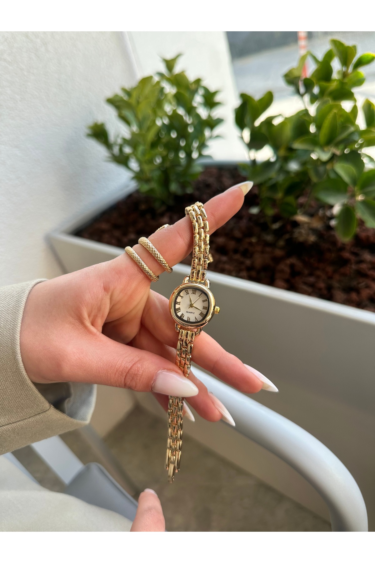 İnogge Gold Minimal Vintage Kadın Kol Saati - Görsel 2