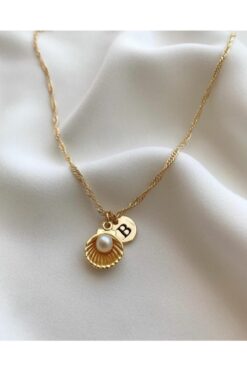Asia Chic B Harfli İnci İstiridyeli Kolye