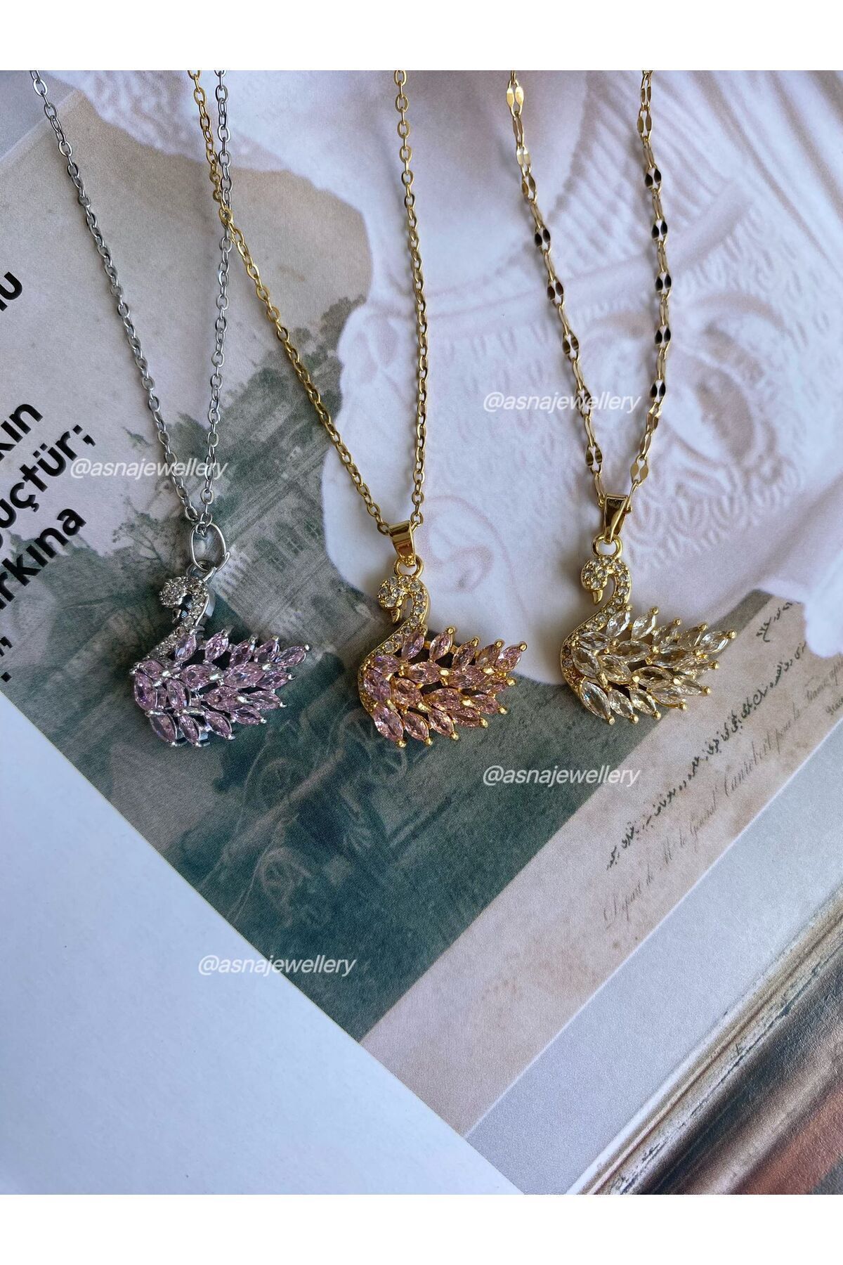 ASNA JEWELLERY Kadın Pembe Kuğulu Pink Swan Taşlı Gold Çelik Kolye - Görsel 2