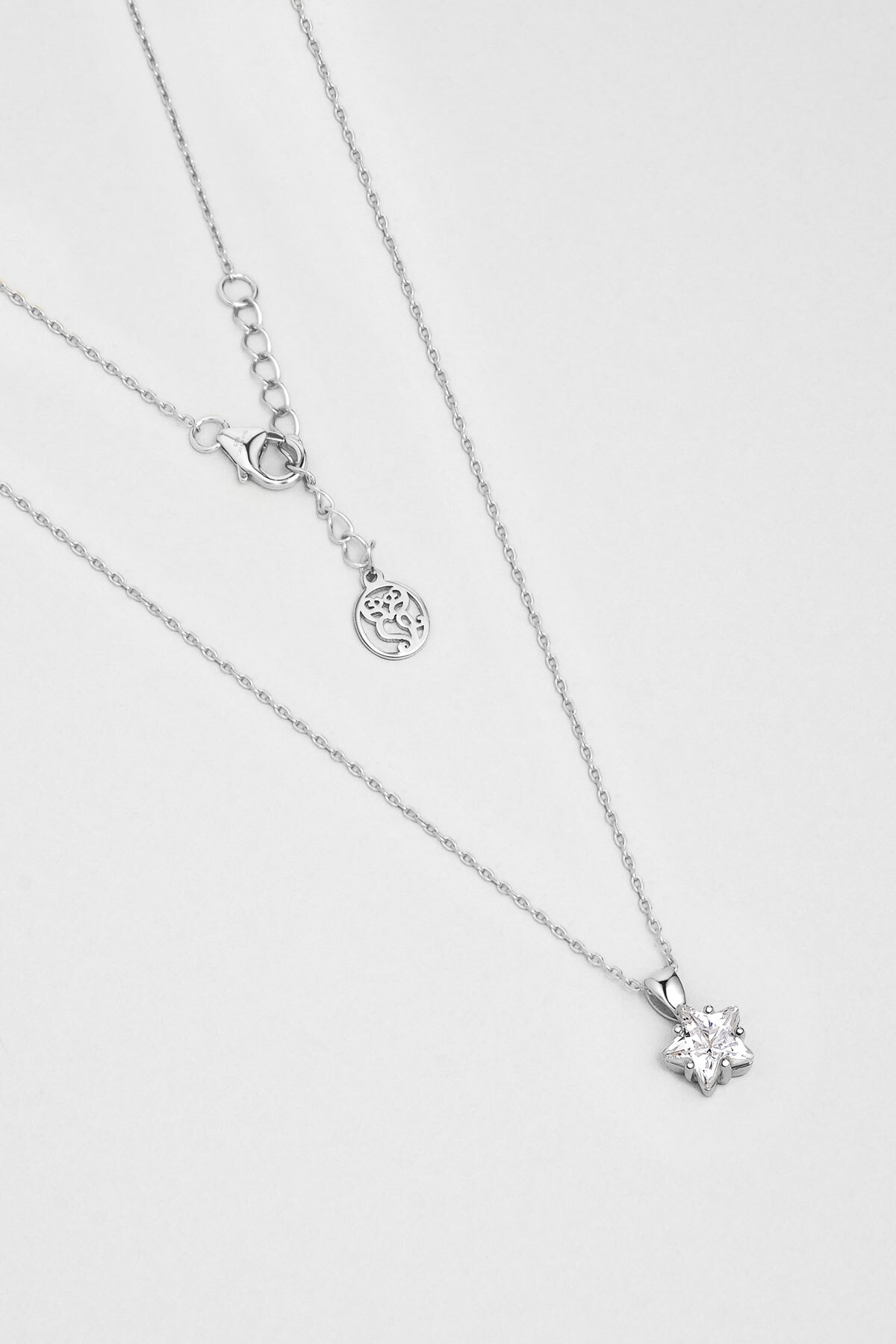 So CHIC... Yıldız Taşlı 18 Ayar Beyaz Altın Kaplama 45 Cm Gümüş Minimal Kolye