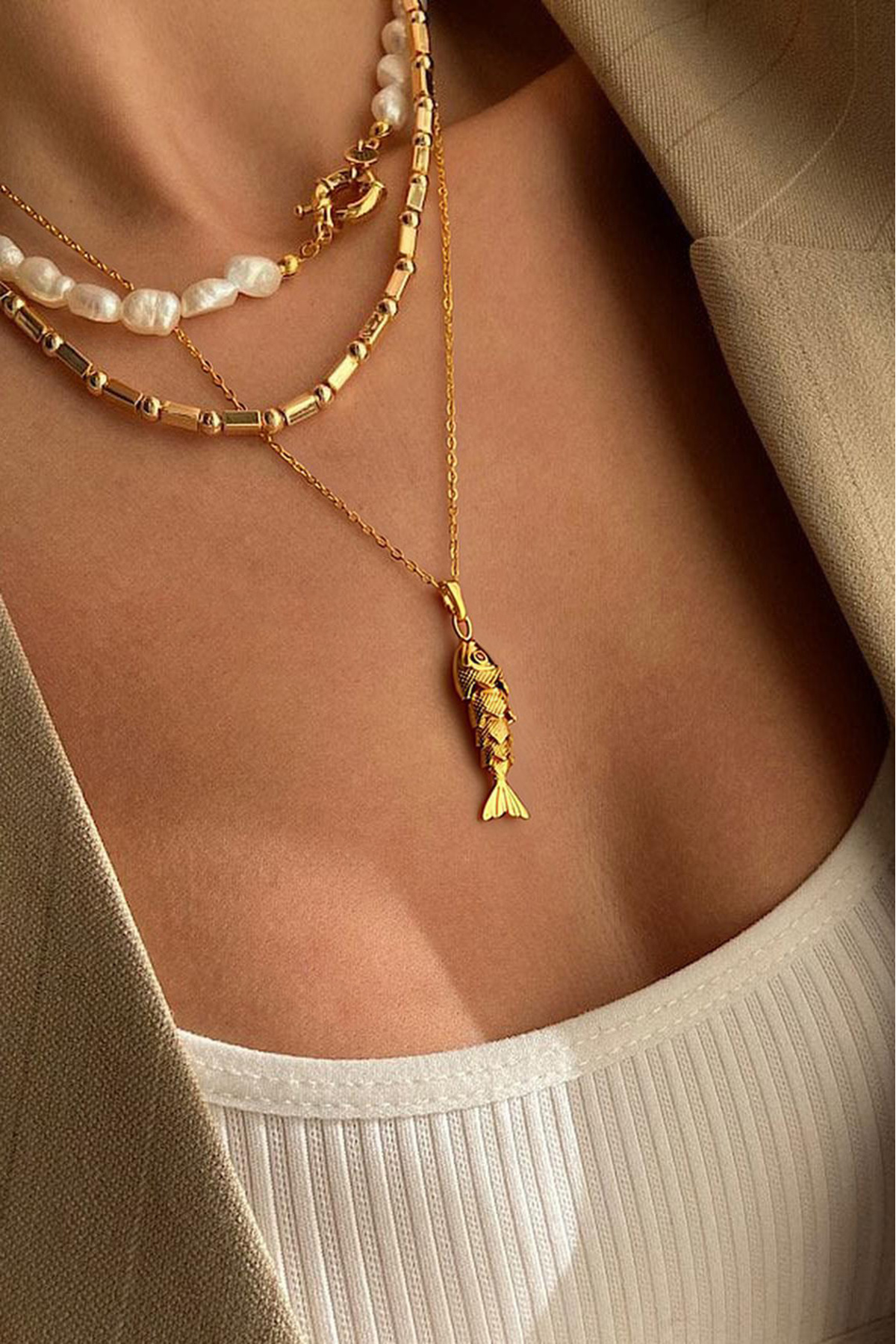 The Collection Kuyruğu Sallanan Balık Kolye Kararmaz Gold Kadın Çelik Kolye