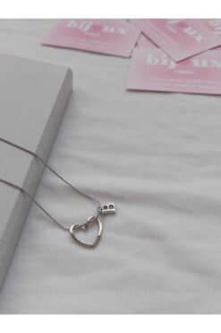 bijoux uniques Kalpli B Harfli Çelik Kolye