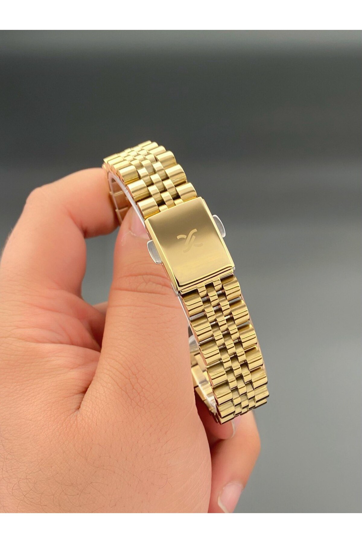 Daniel Klein Kadın Kol Saati Çelik kordon 3 ATM Su Geçirmez Altın Rengi - Görsel 2