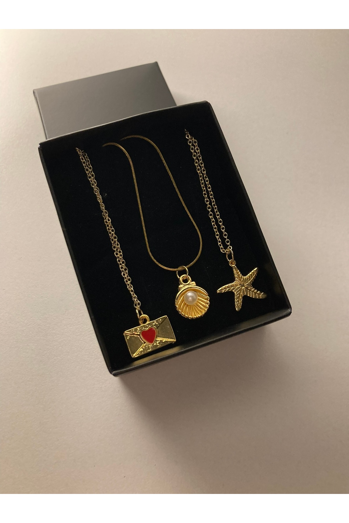 PURE BERRY 3LÜ İSTİRİDYE-DENİZ YILDIZI-MEKTUP SET GOLD RENK KARARMAZ SOLMAZ PASLANMAZ - Görsel 2