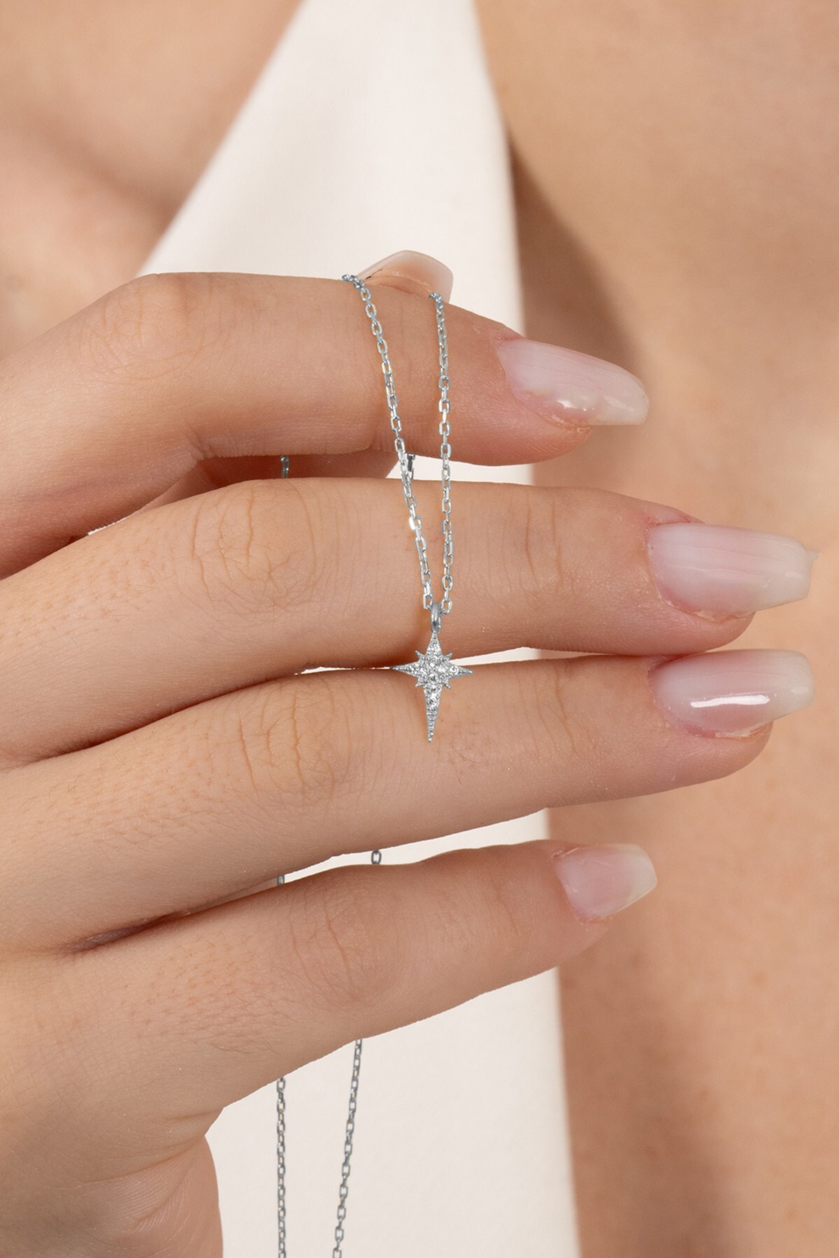 Söğütlü Silver 925 ayar gümüş kolye rodyumlu zirkon taşlı minimal kutup yıldızı kolye SGTL13149RODAJ