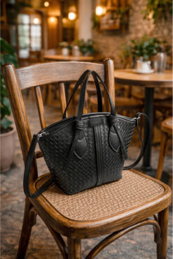 Rimense Kadın Siyah Fermuarlı Astarlı El ve Omuz Çantası