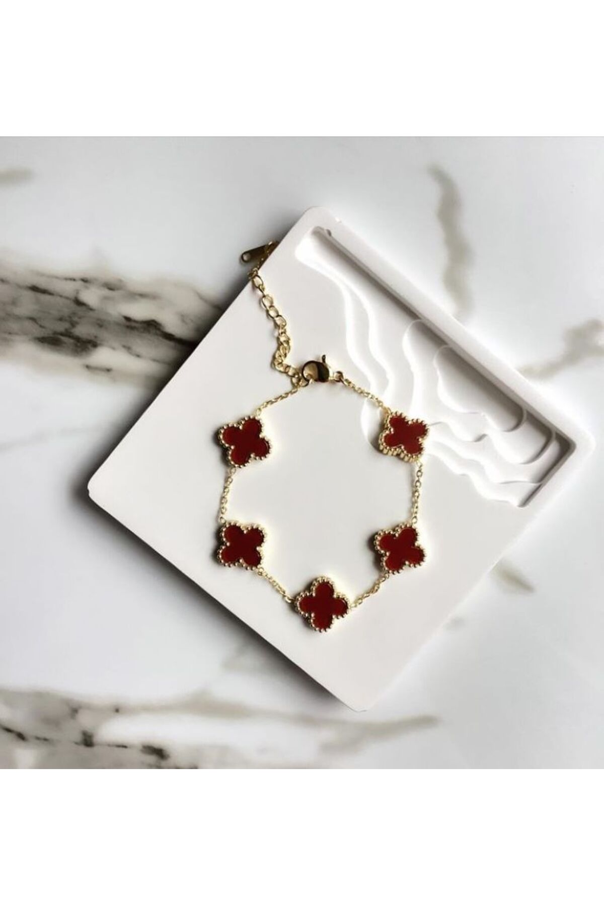 Ervalina Ayarlanabilir Yonca Yapraklı Çelik Bileklik Altın Kırmızı Rengi