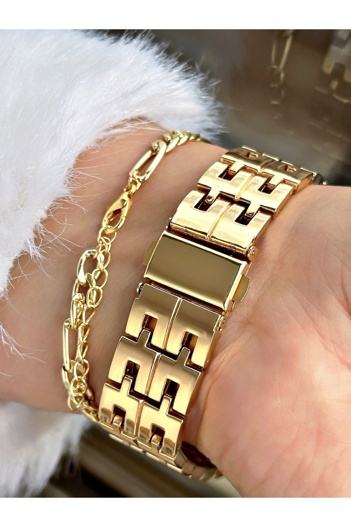 Tisaati Özel Seri Taşlı Metal Kordon Lüks Tasarım Kadın Kol Saati-Bileklik Hediyeli - Görsel 3