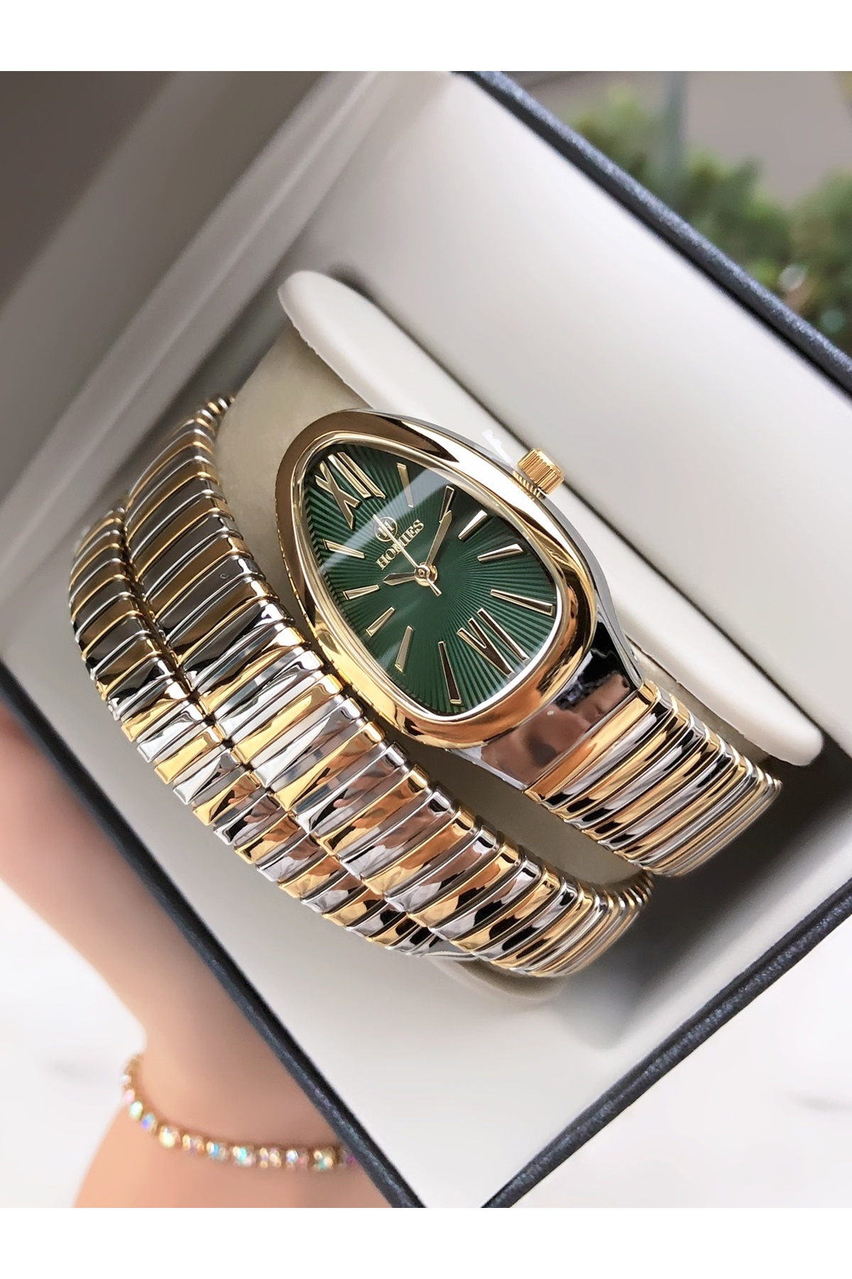 Homies Yeni Sezon Yeşil-Altın Renk Yılan Model Kadın Kol Saati