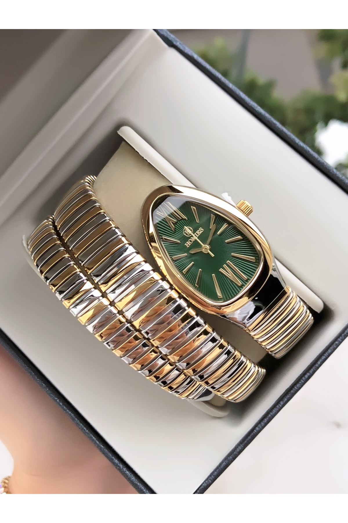 Homies Yeni Sezon Yeşil-Altın Renk Yılan Model Kadın Kol Saati - Görsel 2