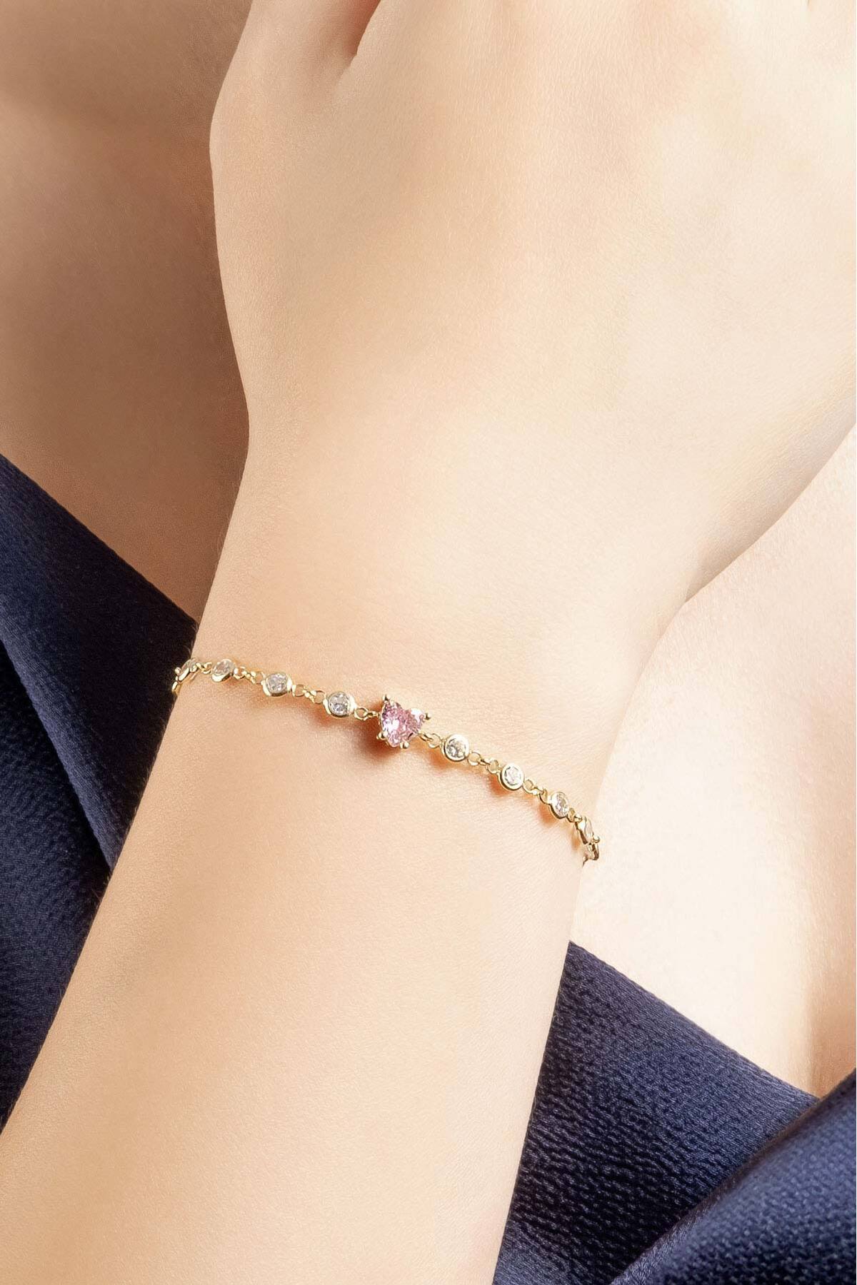 So CHIC... Aşk Yolu 18 Ayar Sarı Altın Kaplama 19 Cm Gümüş Bileklik - Görsel 2