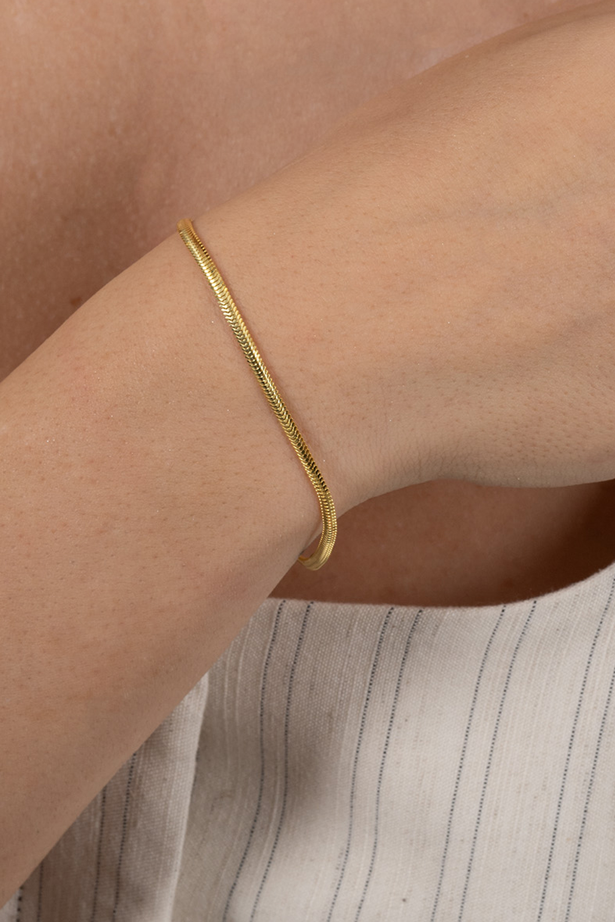 Söğütlü Silver 925 Ayar Gümüş altın yaldızlı balık sırtı italyan model zincir bileklik SGTL12944GOLD