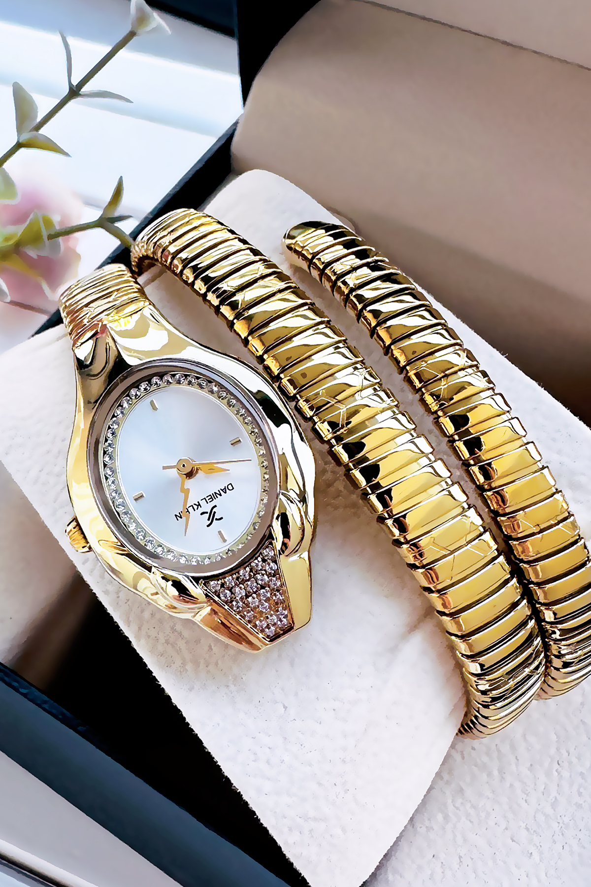 Daniel Klein Yılan Saat Model - Kadın Kol Saati, Su Geçirmez Gold Renk Çelik Kordon - Bileklik Hediye DKBY2044C1 - Görsel 3