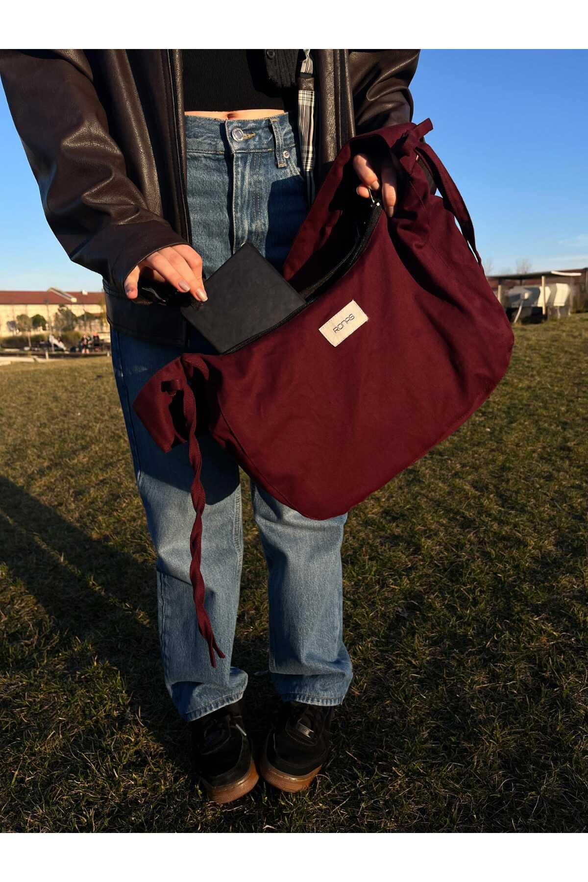 RONASBAG Bow Bag Bordo Kadın Astarlı Içi Gözlü Fiyonk Detaylı Fermuarlı Baget Kol Çantası - Görsel 2