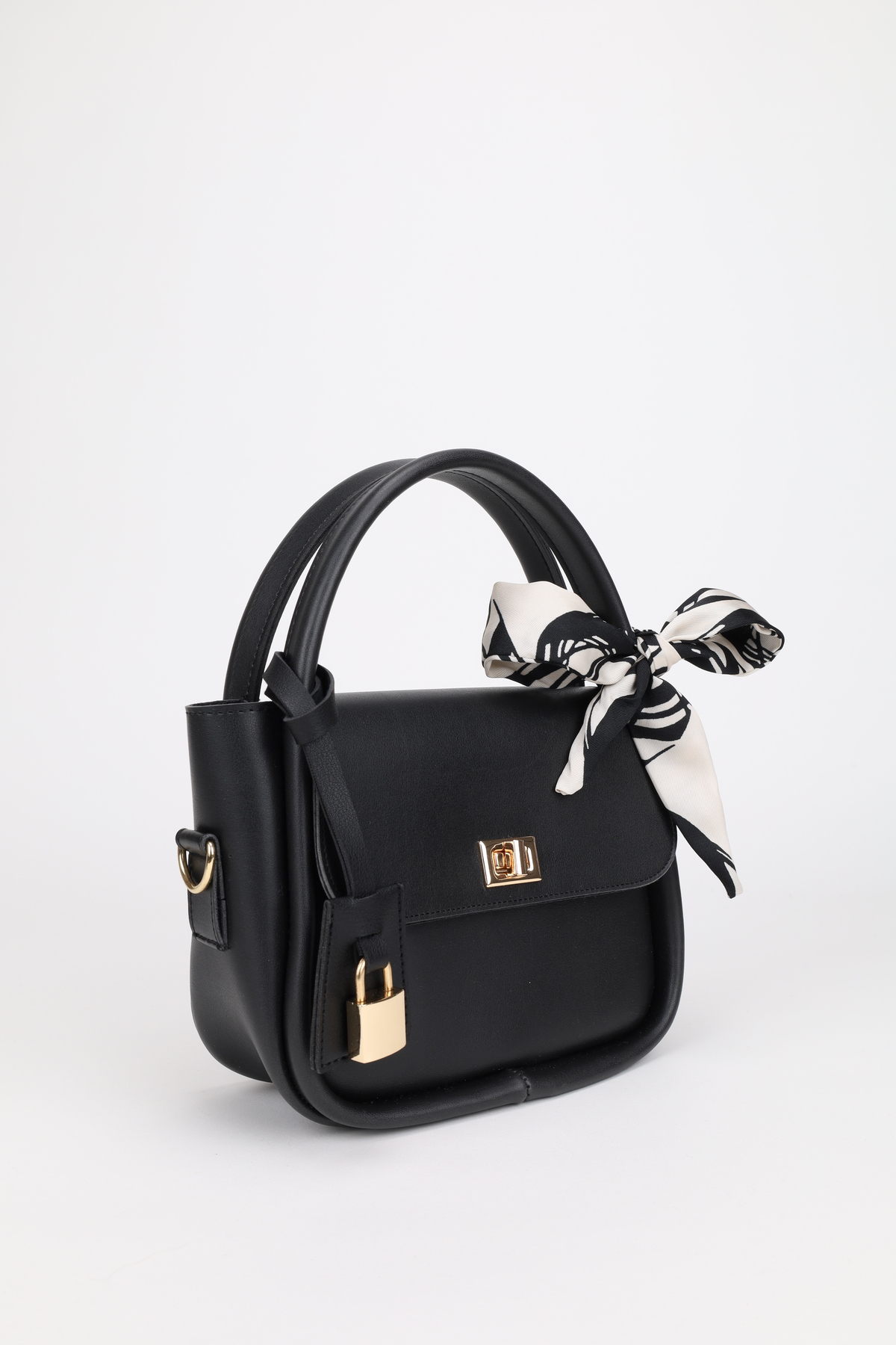 NOTHING Kadın Siyah Charm Detaylı Fularlı Ayarlanabilir Askılı El Omuz Ve Çapraz Çanta Teo - Görsel 3