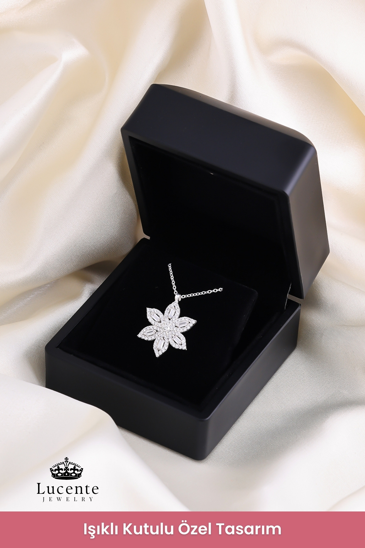 Lucente Jewellery Işıklı Hediye Kutulu Baget Taşlı Lotus Çiçeği 925 Gümüş Kap. 14 Şubat Sevgililer Günü Hediyesi Kolye - Görsel 2