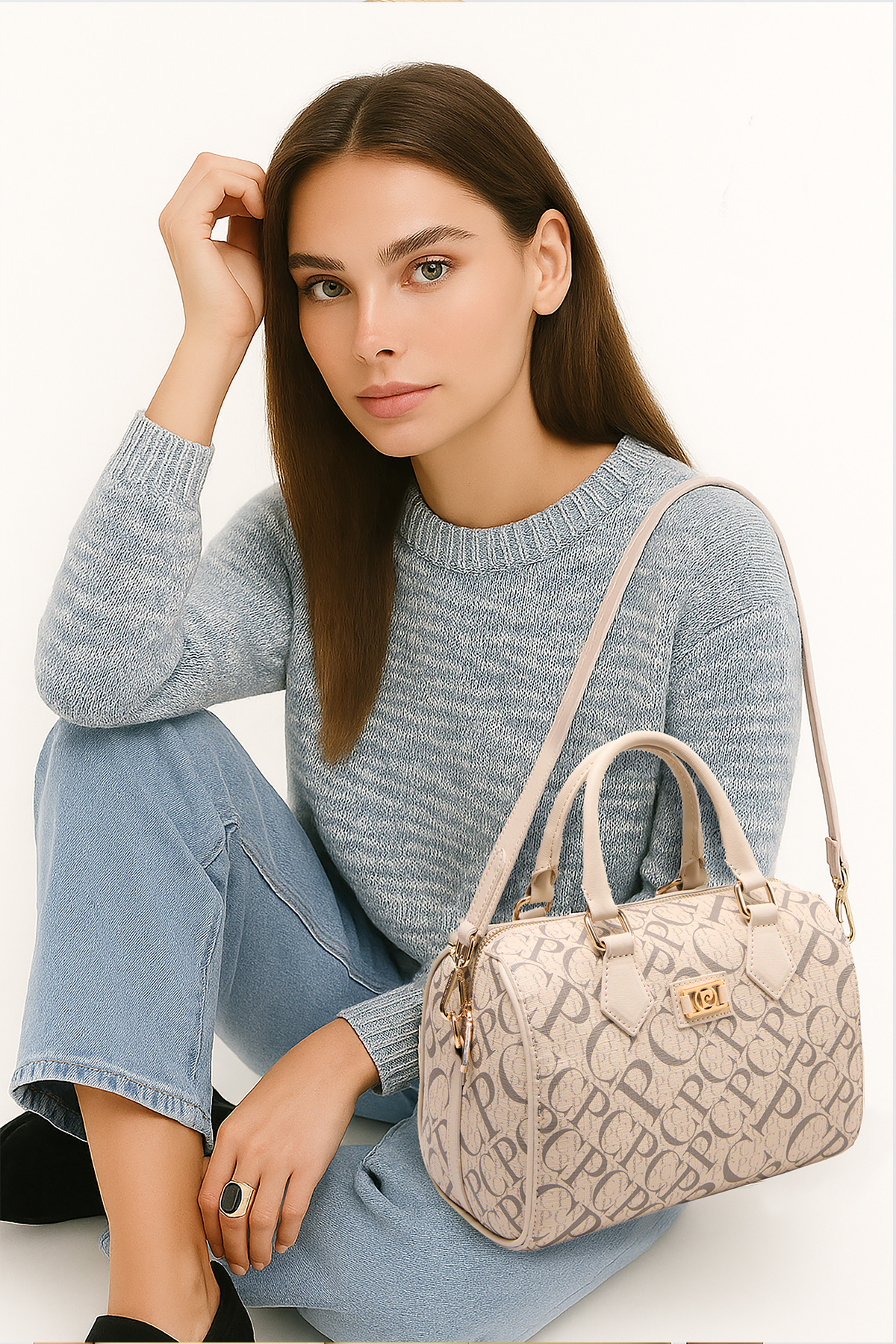 Pierre Cardin Monogram Bej Kadın Omuz Çantası 05PO25Y2521