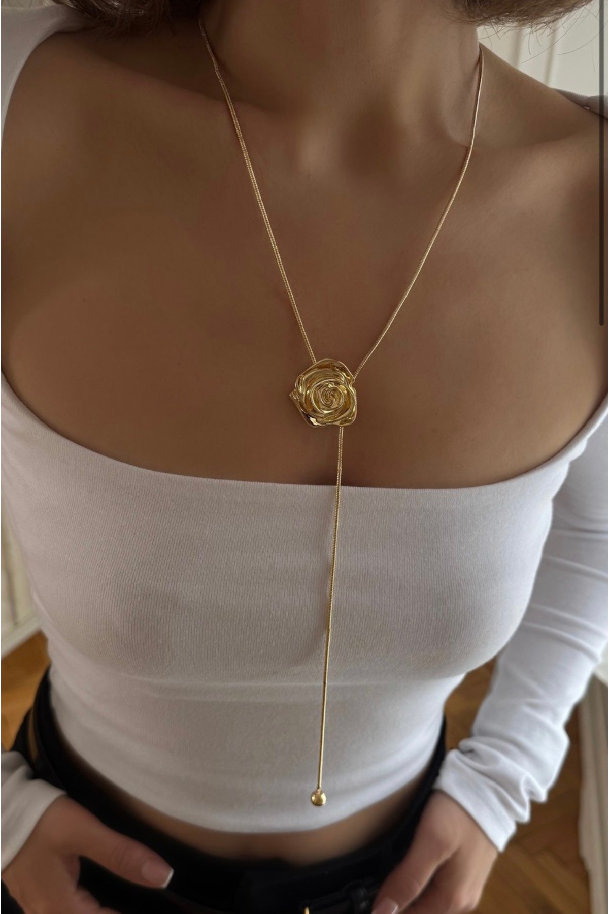 Vi store Çelik Asansörlü Gül Model Kolye - Görsel 2