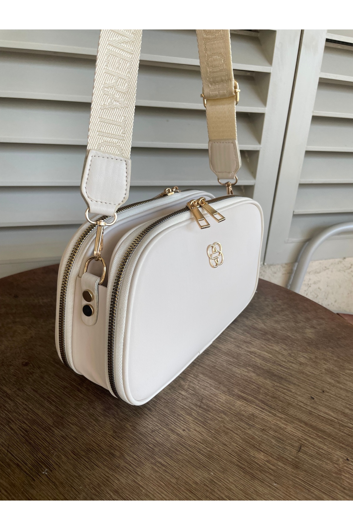 MUJGAN Kadın Krem Omuz Çantası Buzy Saten Deri 3 Bölmeli Ayarlanabilir Askılı Kaliteli El Ve Omuz Çantası